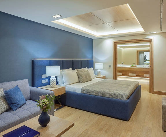 Elounda Bay Palace SEA BREEZE BUNGALOW SUITE SEA VIEW SHARING POOL 0790 BEDROOM