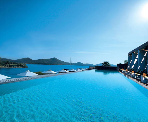Elounda Bay Palace superior bungalows shared pool